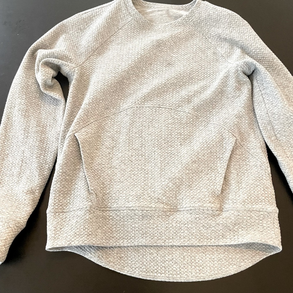Lululemon Pullover